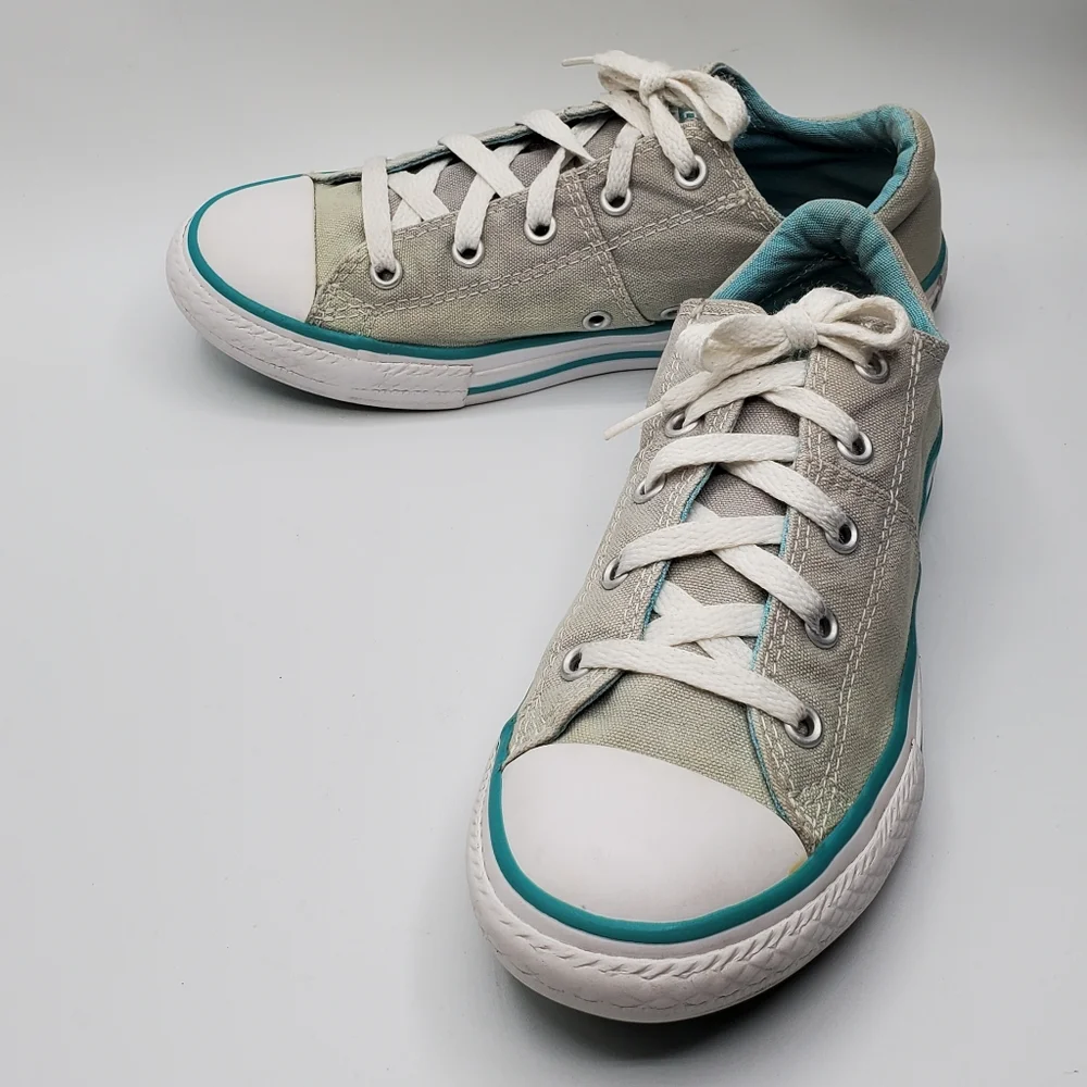 Converse allstar skater sneakers size 3